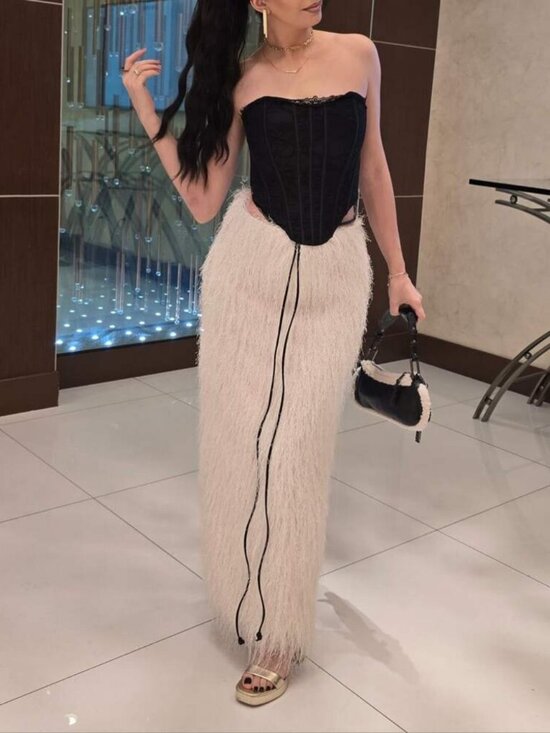 Dresses & Skirts - Women’s White Feather Fringe Maxi Skirt Elegant High Slit Statement Skirt